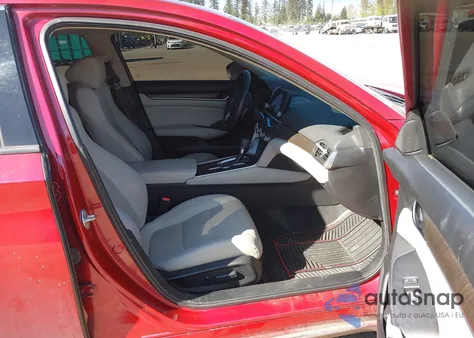 2018 Honda Accord Touring из США, поврежденный, VIN 1HGCV1F92JA013971